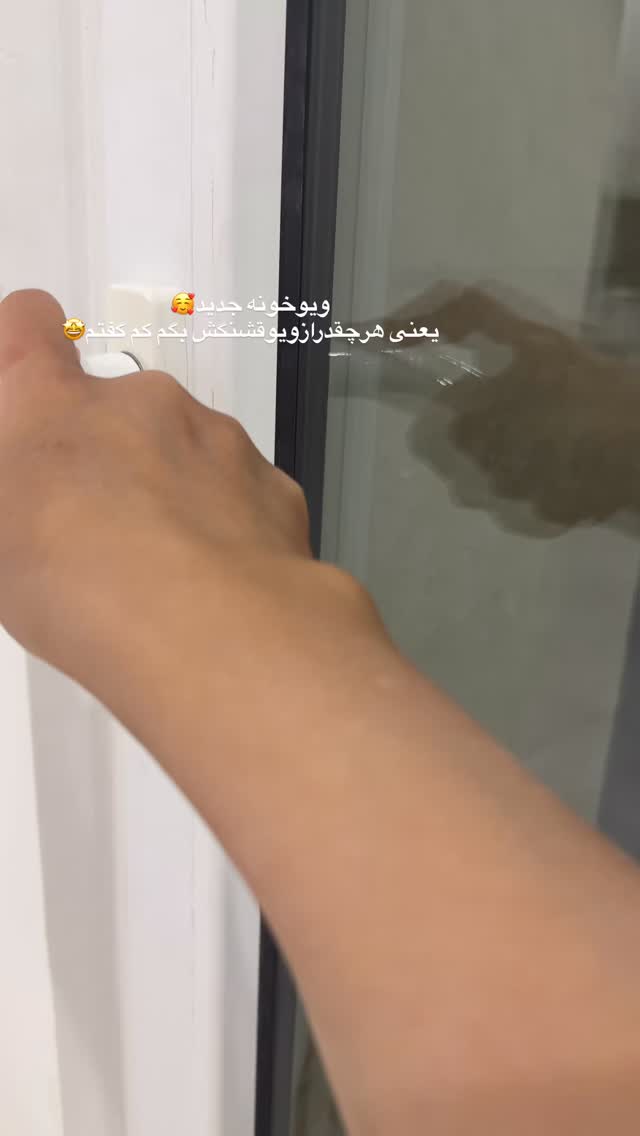  جدید ترین استوری اینستاگرام مینا حسن زاده