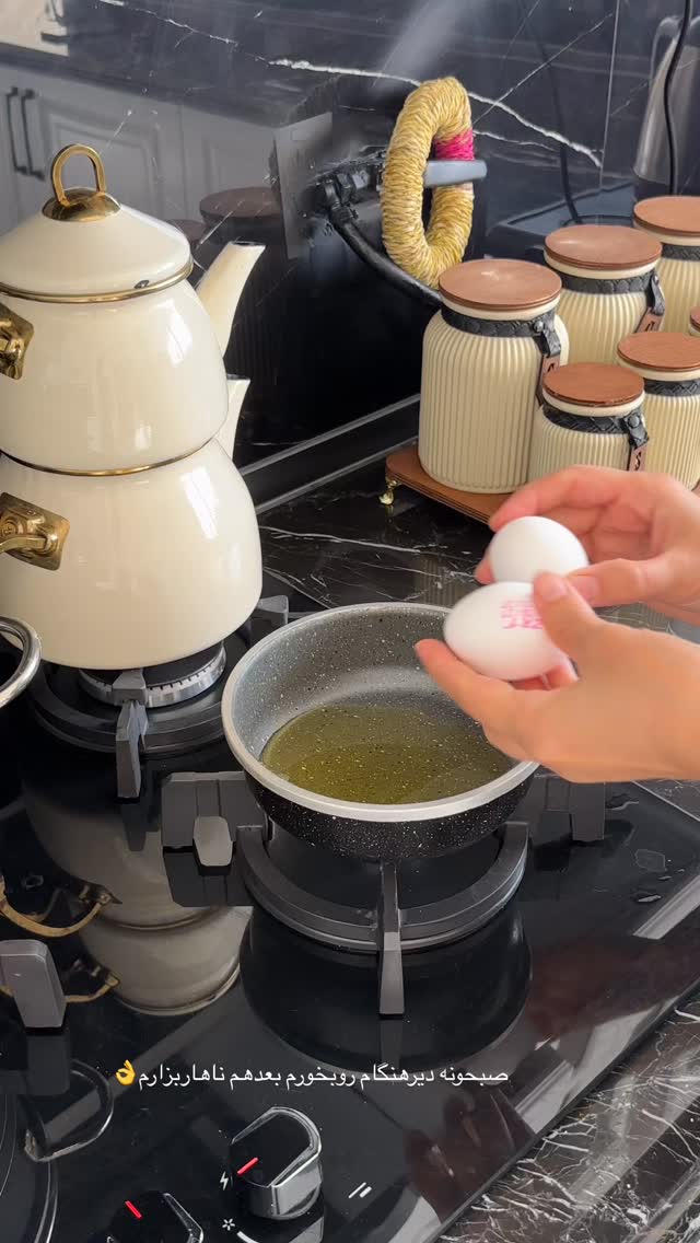  جدید ترین استوری اینستاگرام مینا حسن زاده