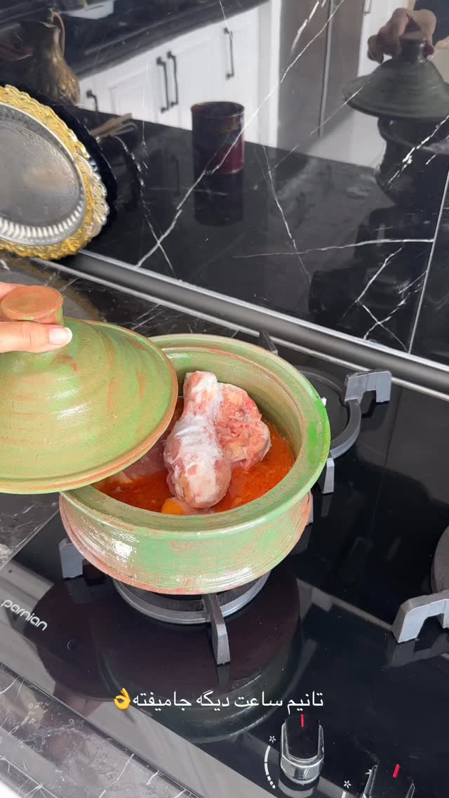  جدید ترین استوری اینستاگرام مینا حسن زاده