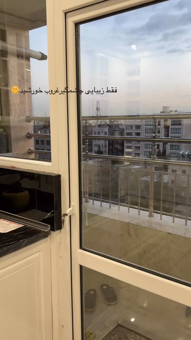  جدید ترین استوری اینستاگرام مینا حسن زاده