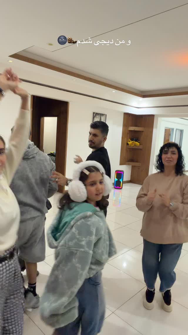  جدید ترین استوری اینستاگرام زهرا حقانی