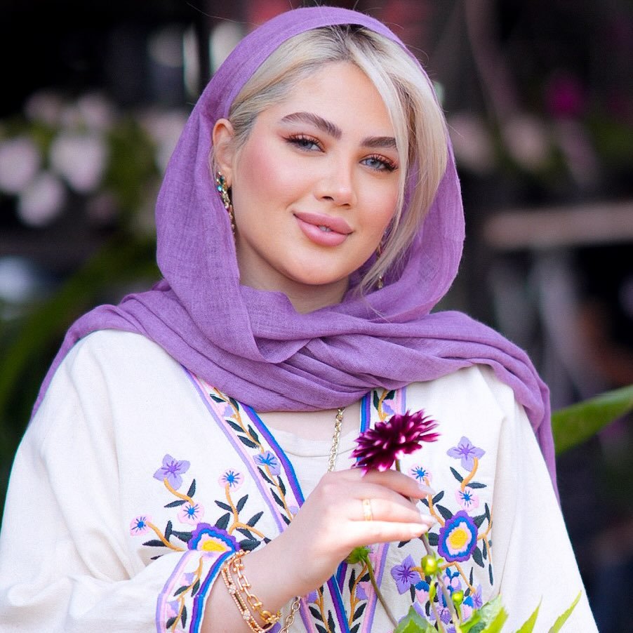  عکس پروفایل اینستاگرام محدثه خدایار / mohaddese.khodayar