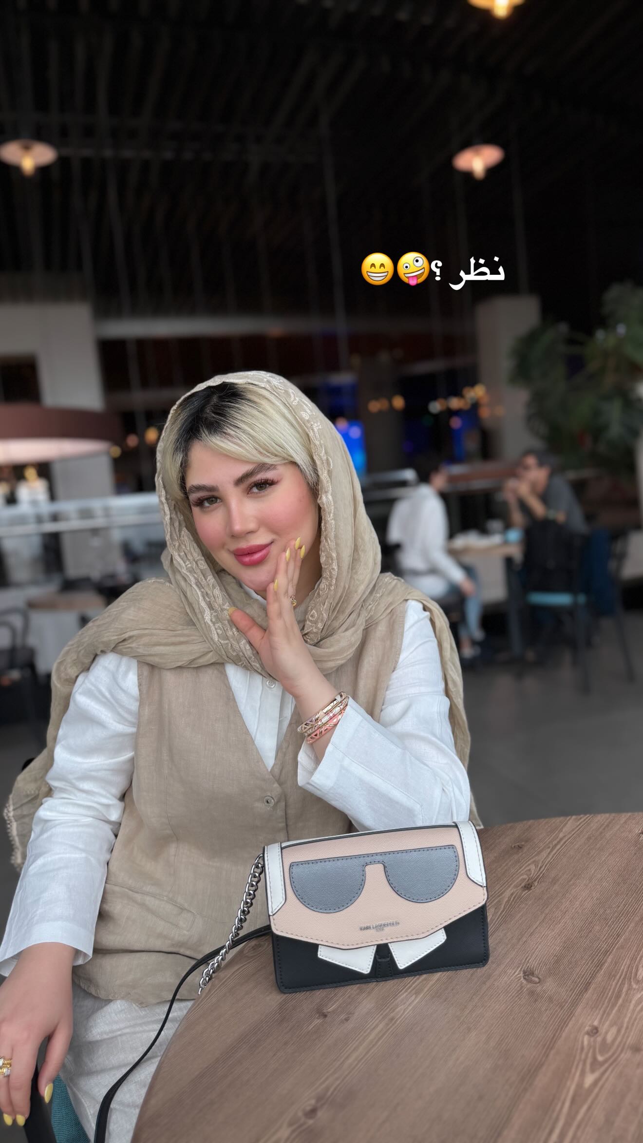  جدید ترین استوری اینستاگرام محدثه خدایار