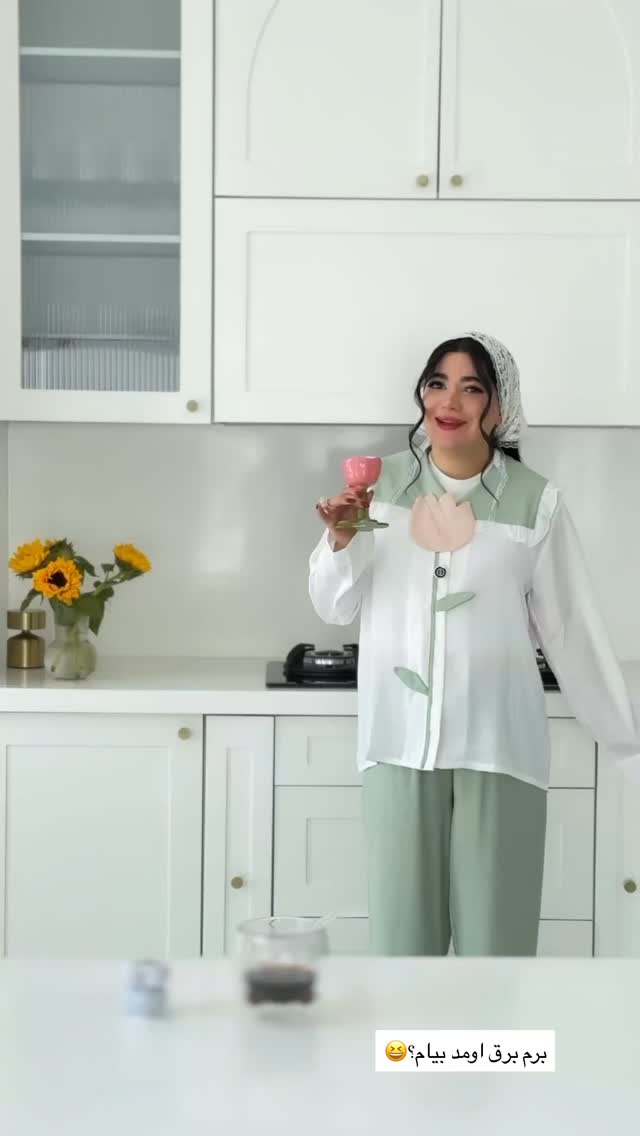  جدید ترین استوری اینستاگرام مونا
