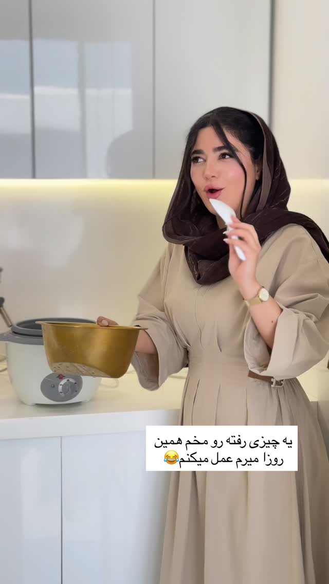  جدید ترین استوری اینستاگرام مونا