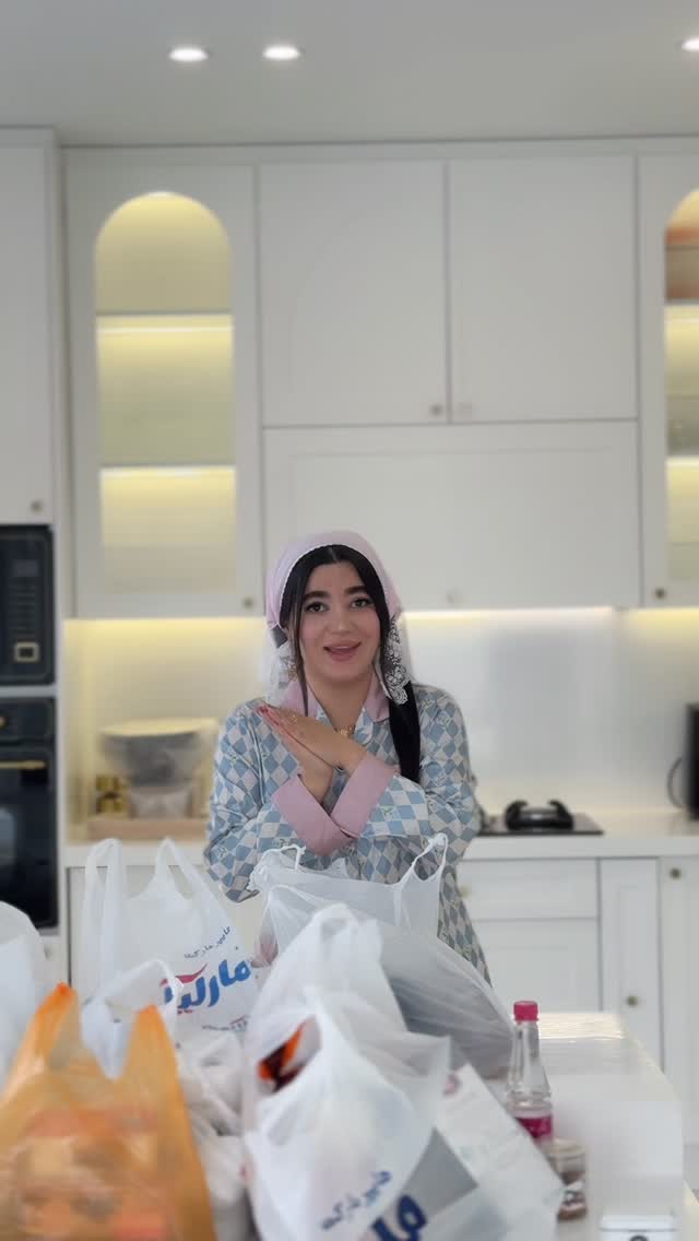  جدید ترین استوری اینستاگرام مونا