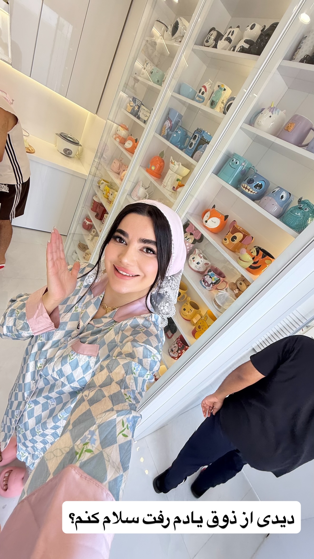  جدید ترین استوری اینستاگرام مونا