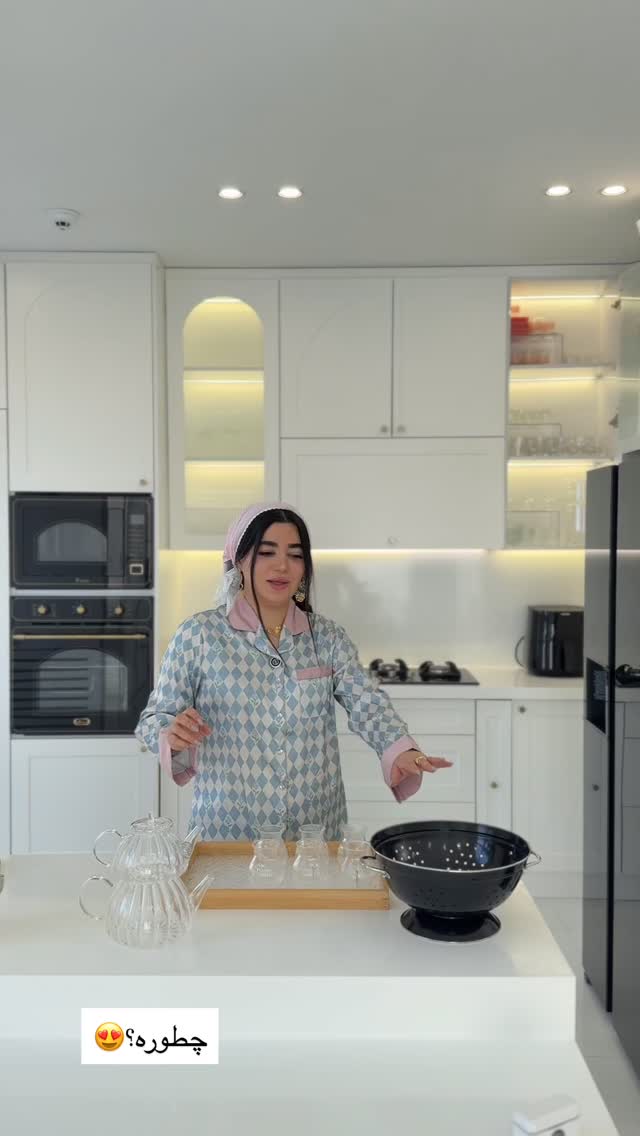  جدید ترین استوری اینستاگرام مونا