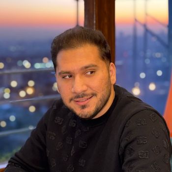 عکس پروفایل اینستاگرام مستر ویس / mr.voice_e