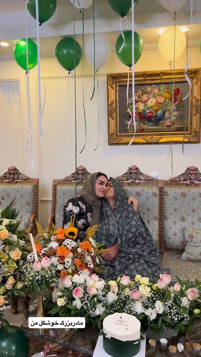  جدید ترین استوری اینستاگرام نسترن (خانواده تبریزی)