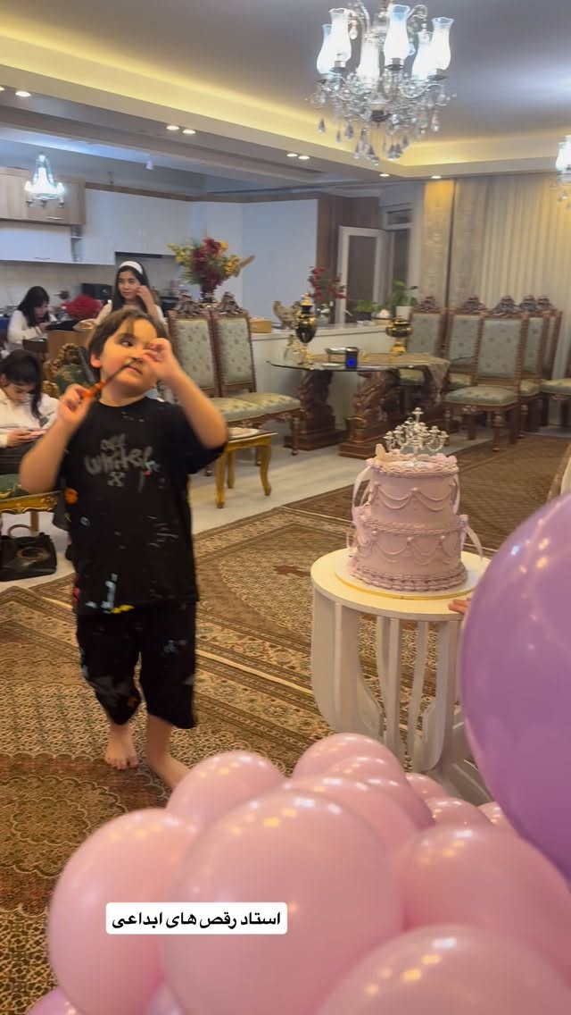  جدید ترین استوری اینستاگرام نسترن (خانواده تبریزی)