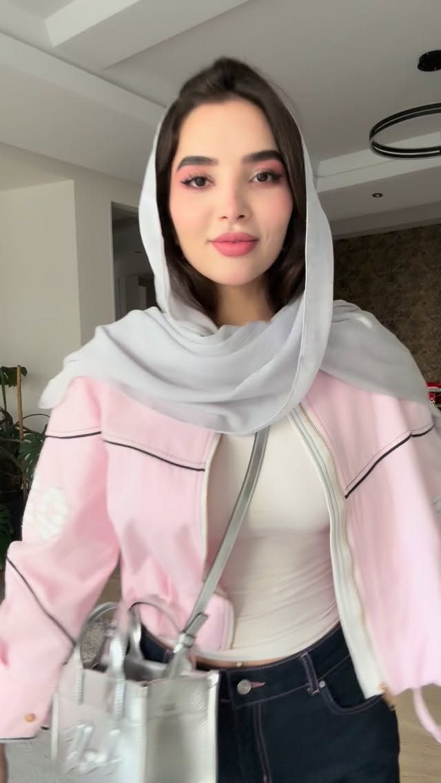  جدید ترین استوری اینستاگرام نازنین بهبودی