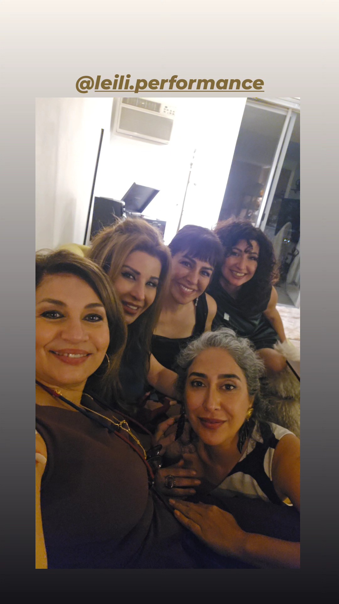  جدید ترین استوری اینستاگرام نگار استخر