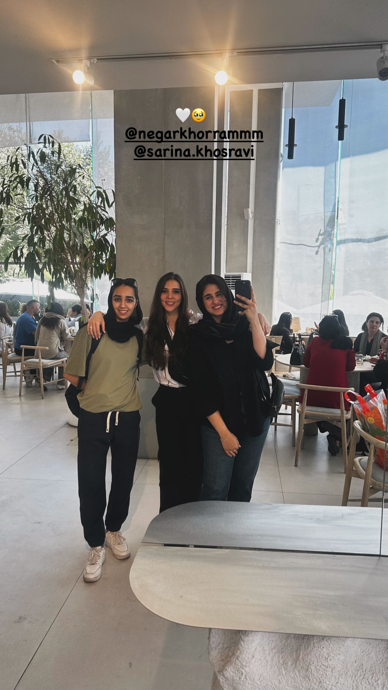  جدید ترین استوری اینستاگرام نگار خرم