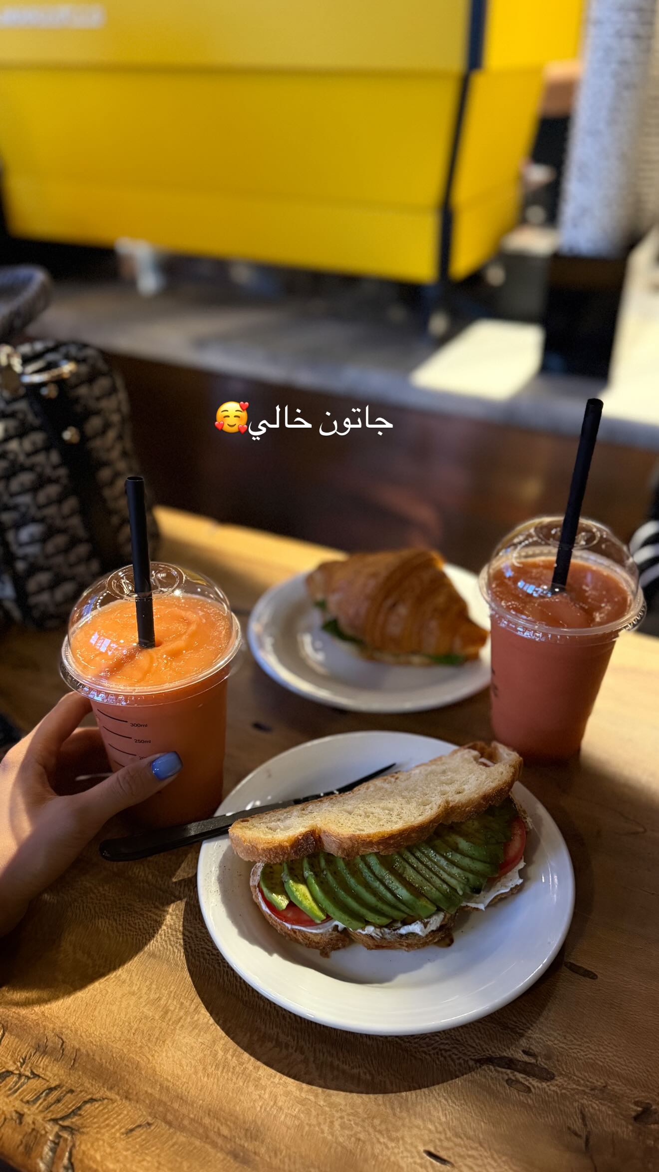  جدید ترین استوری اینستاگرام نگين عابدزاده