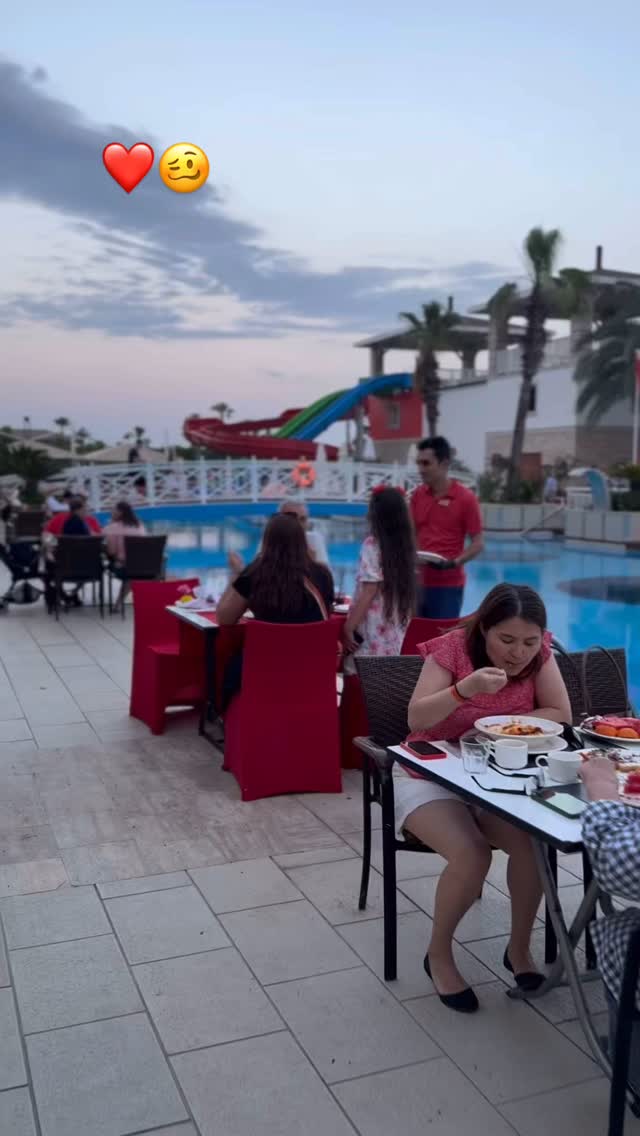  جدید ترین استوری اینستاگرام نگين عابدزاده