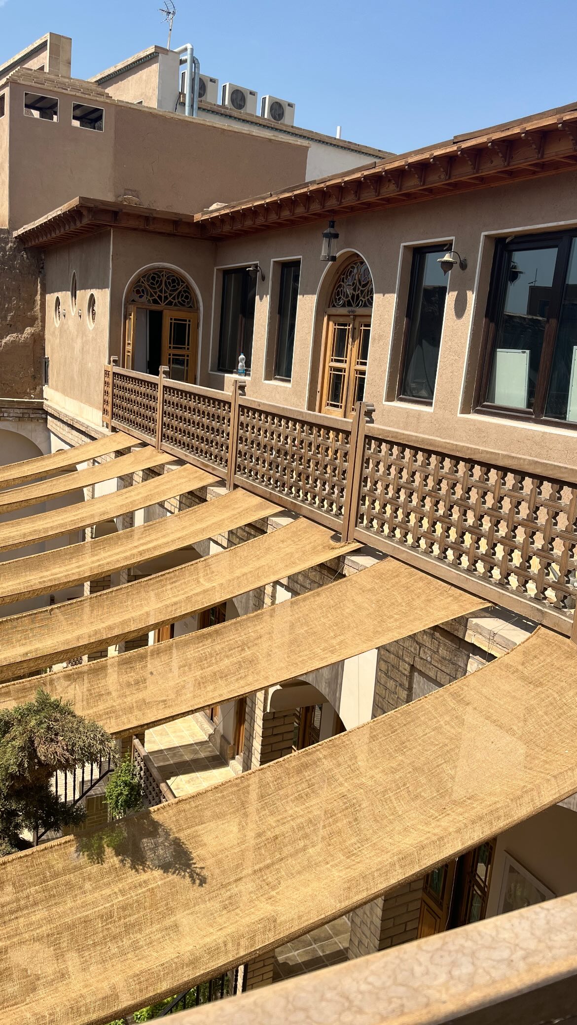  جدید ترین استوری اینستاگرام نگین معتضدی