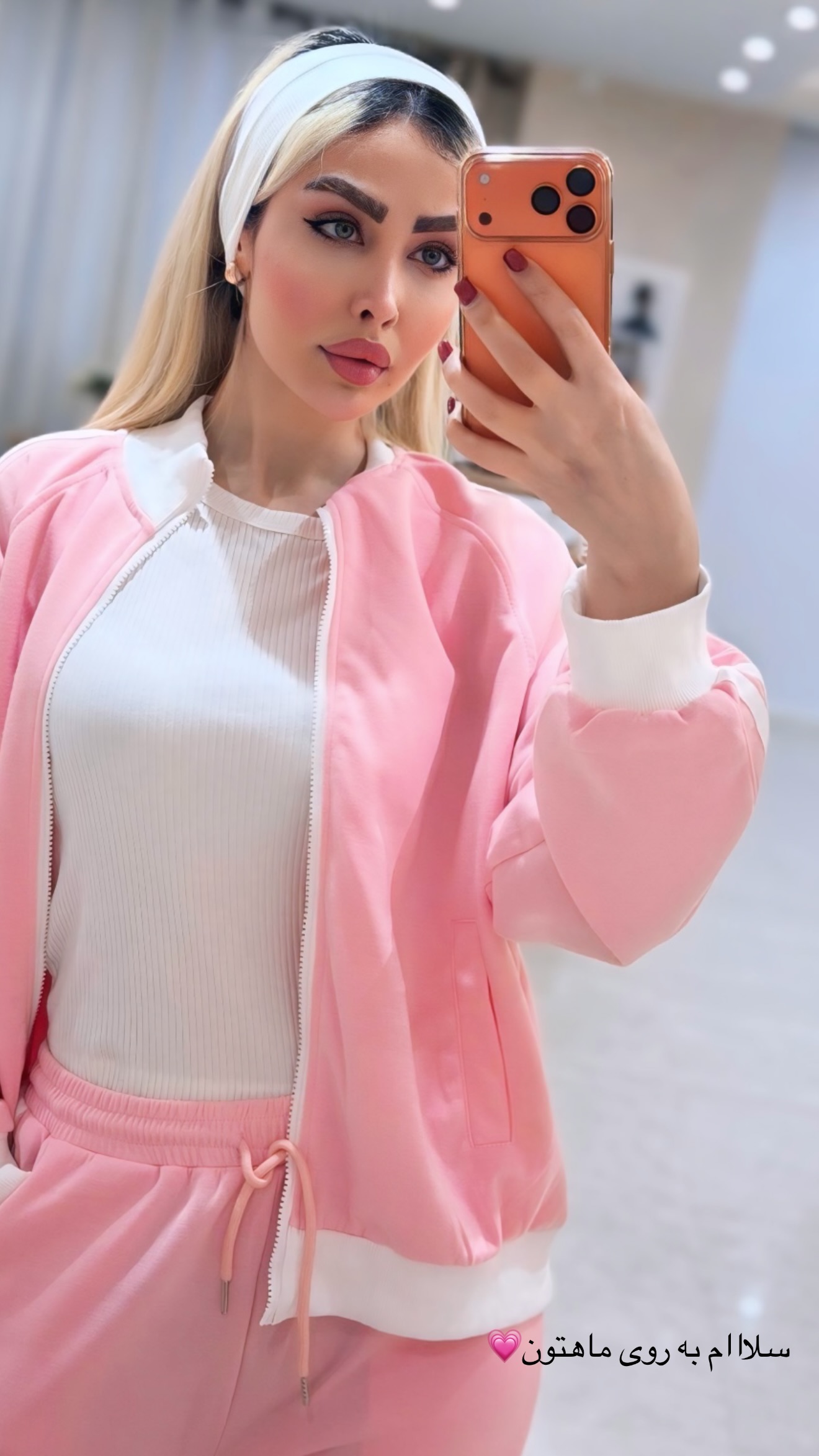  جدید ترین استوری اینستاگرام پریسا غریبی