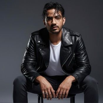  عکس پروفایل اینستاگرام رضا زکریا / reza_zakarya_daa
