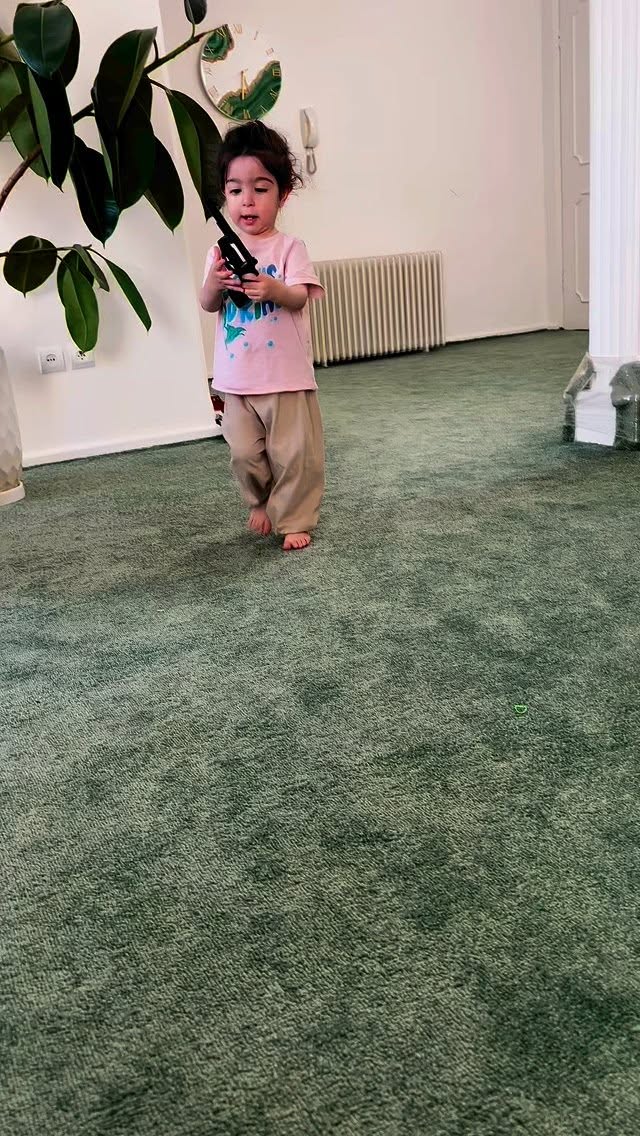  جدید ترین استوری اینستاگرام ریحانه نجاد