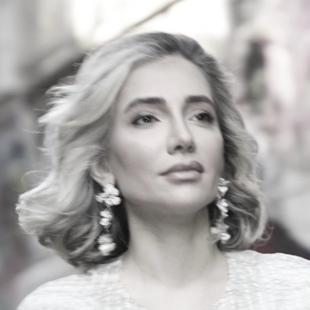  عکس پروفایل اینستاگرام رز صمدی / rose.samadi