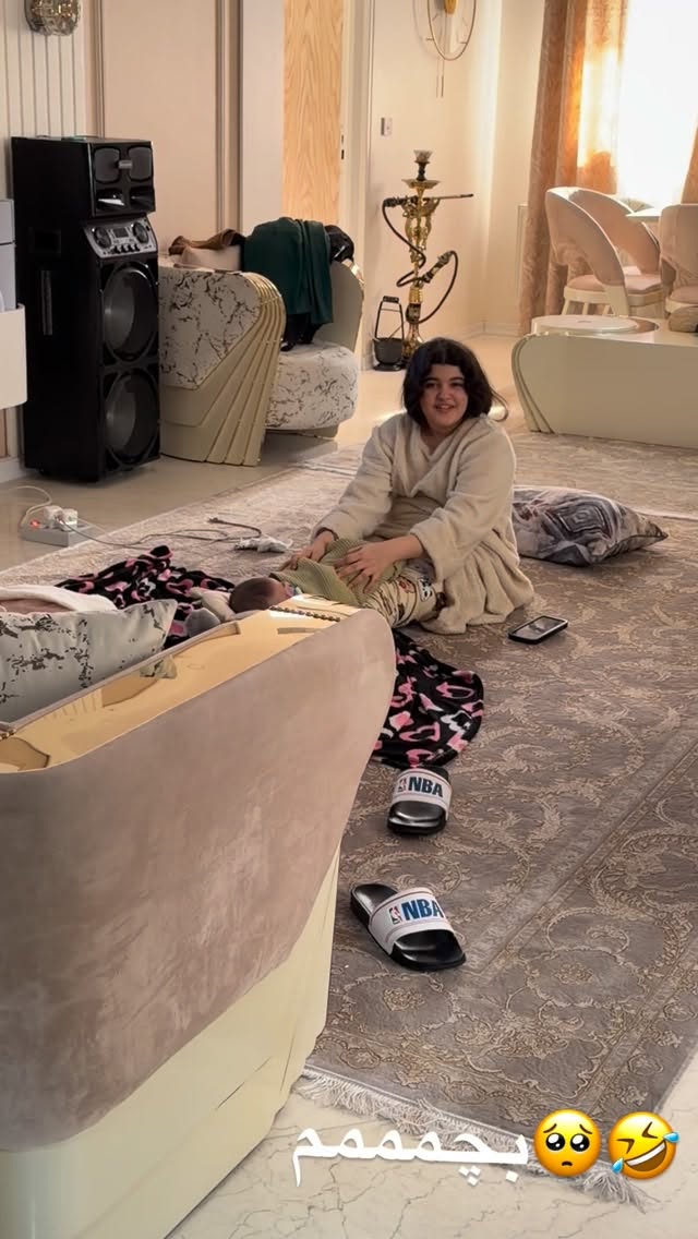  جدید ترین استوری اینستاگرام رویا و امیر حسام