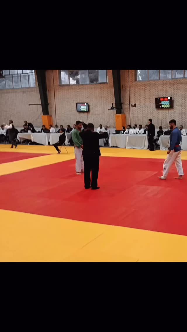  جدید ترین استوری اینستاگرام صادق آذرنگ