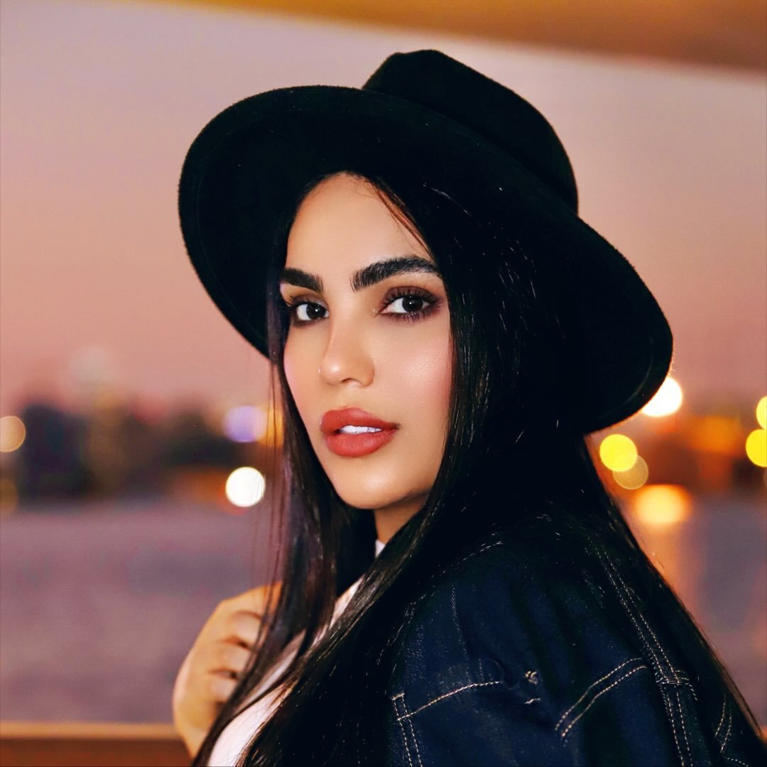  عکس پروفایل اینستاگرام زینب مهدی پور / sahar