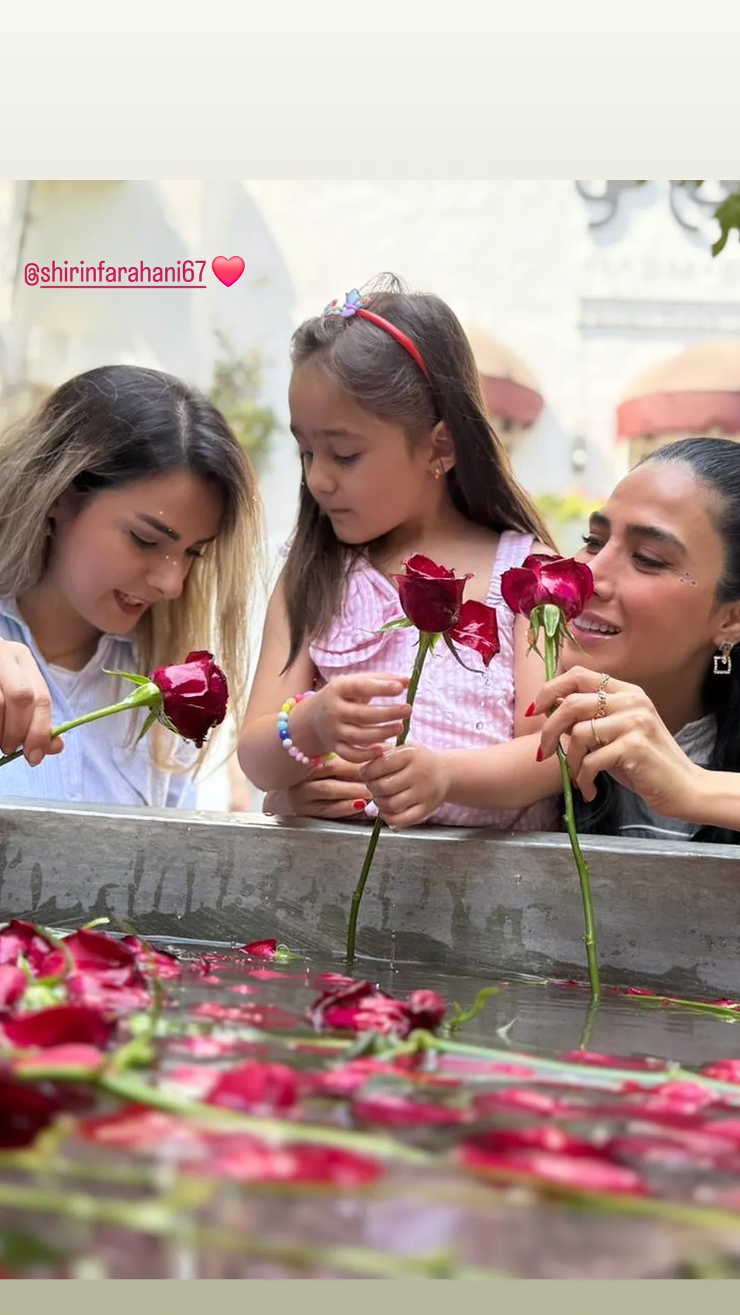  جدید ترین استوری اینستاگرام سارا نجفی