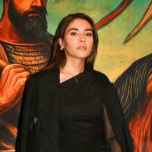  عکس پروفایل اینستاگرام سارا قاسمی / saraa.ghasemii_