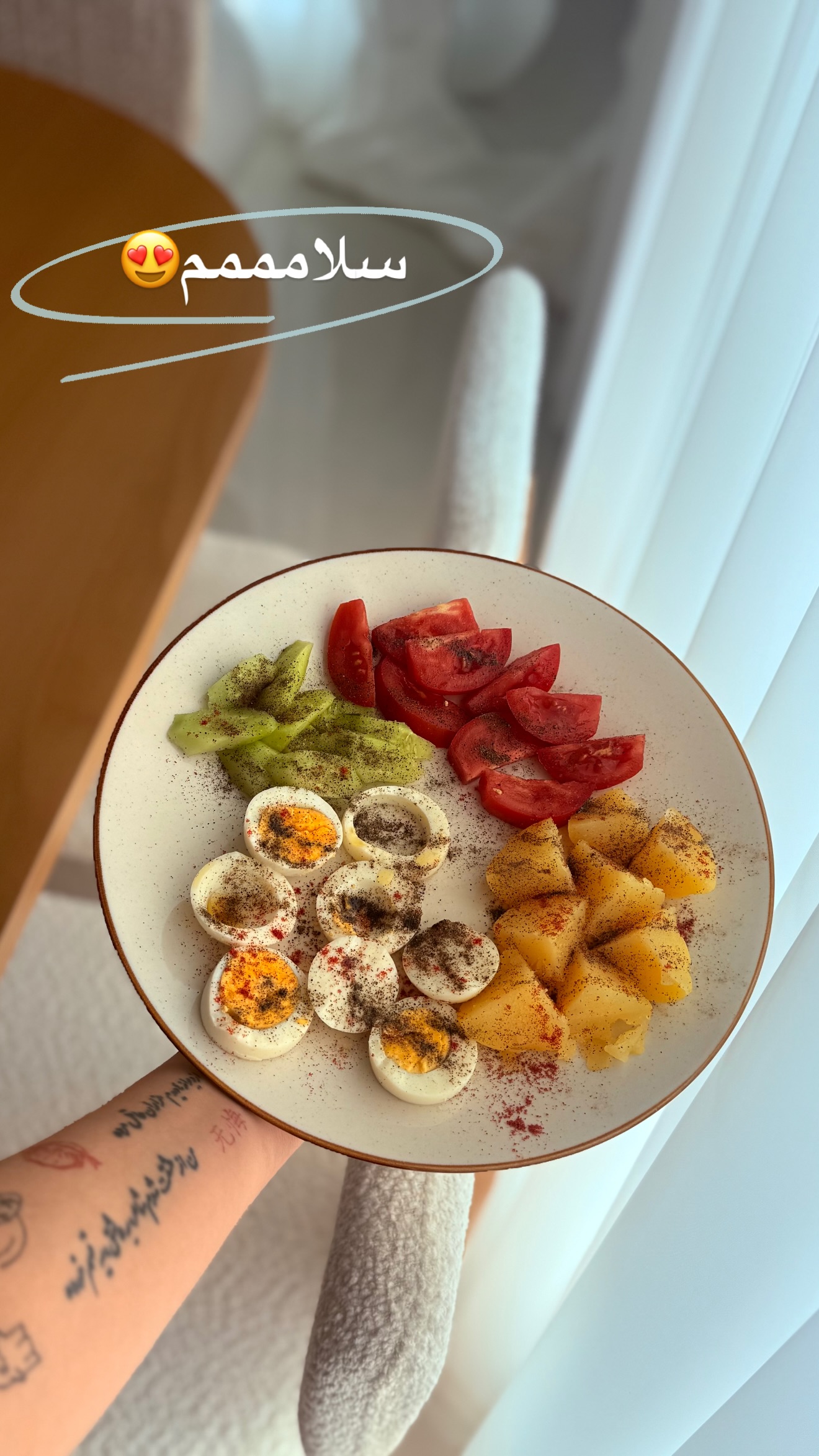  جدید ترین استوری اینستاگرام ساره رسولی