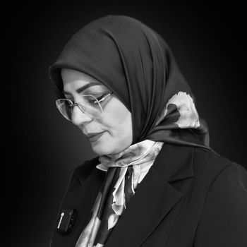 عکس پروفایل اینستاگرام فاطمه زهرا سیدان / sayedan_bayan