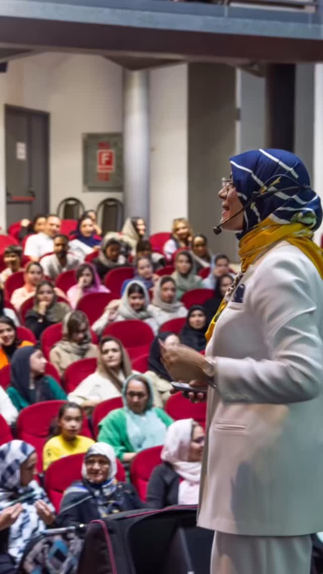  جدید ترین استوری اینستاگرام فاطمه زهرا سیدان