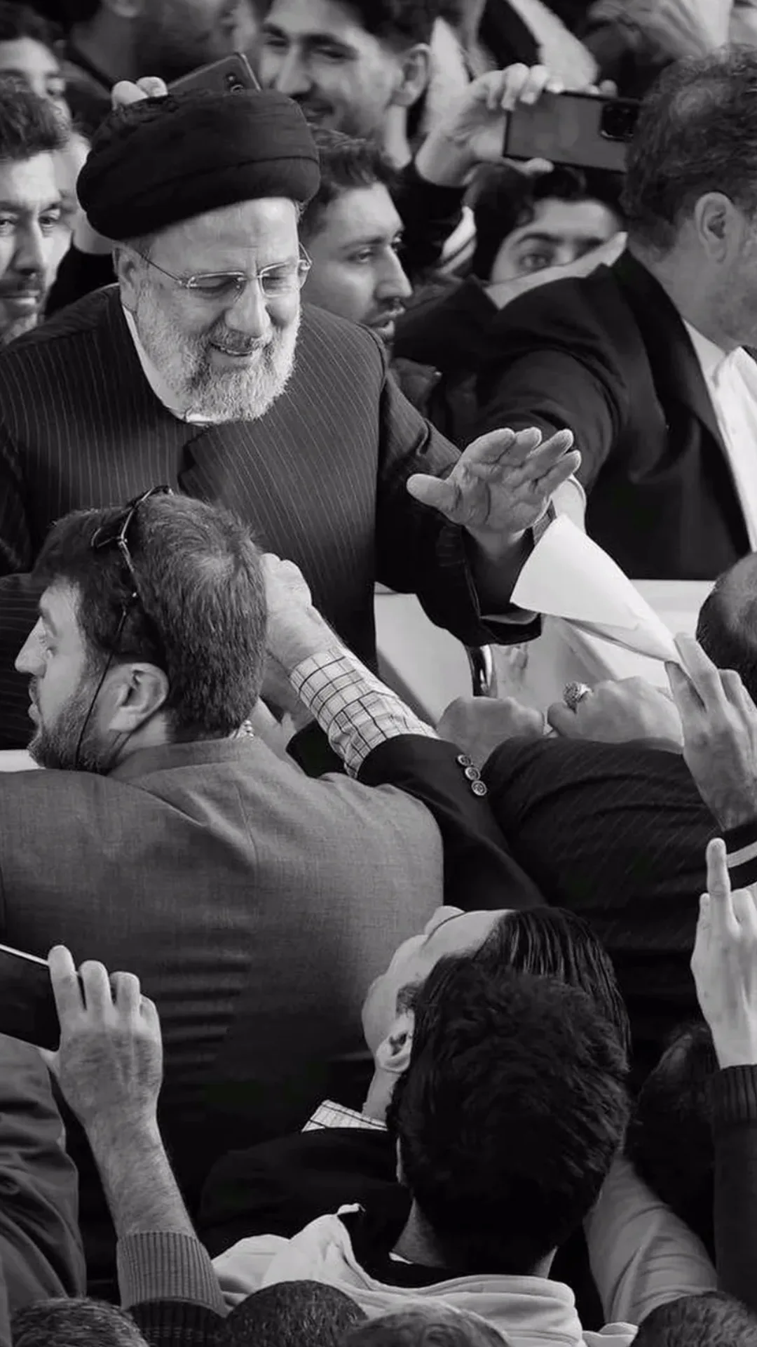  جدید ترین استوری اینستاگرام حسین محمدیان
