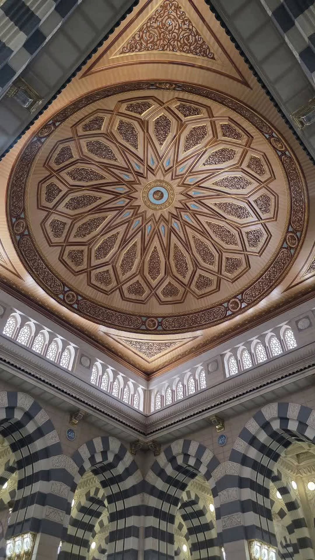  جدید ترین استوری اینستاگرام سیدکاظم روح بخش