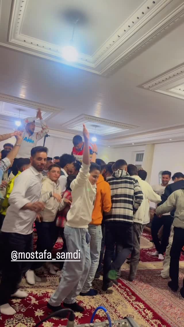  جدید ترین استوری اینستاگرام جمشید اسدی