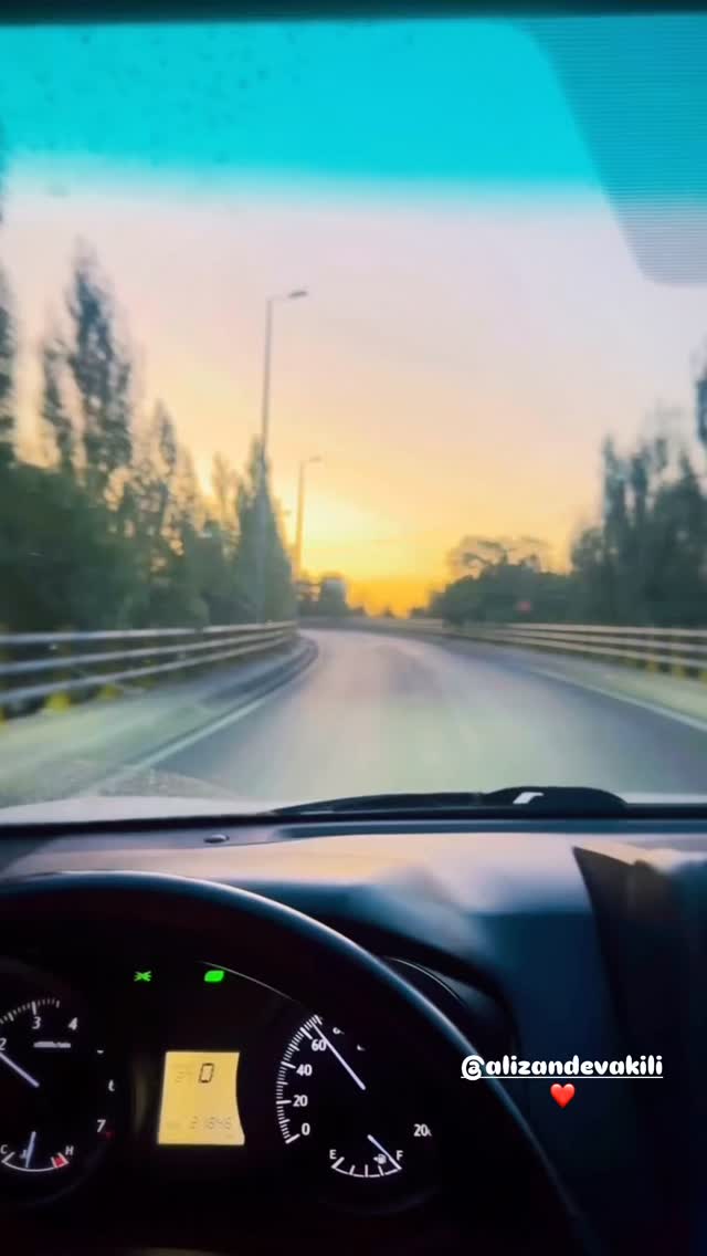  جدید ترین استوری اینستاگرام سینا سهیلی