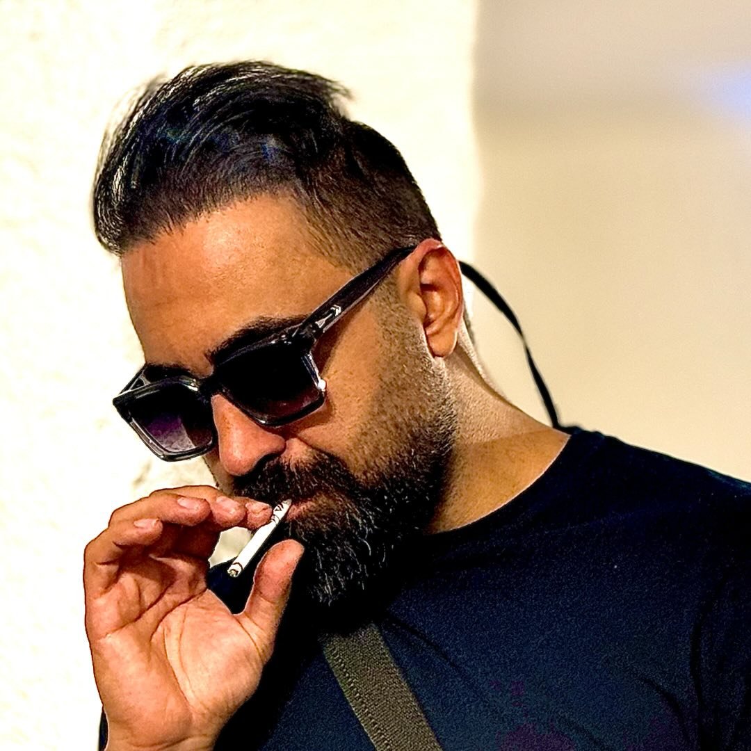  عکس پروفایل اینستاگرام طاها بذرافشان / taha_bazrafshan