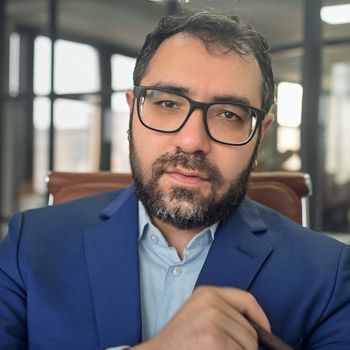 عکس پروفایل اینستاگرام توحید دیهمی / tohiddayhami