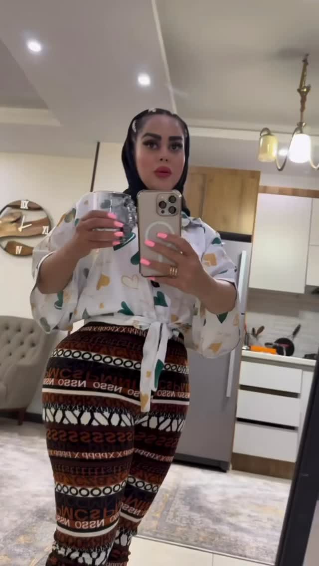  جدید ترین استوری اینستاگرام وحید عطار