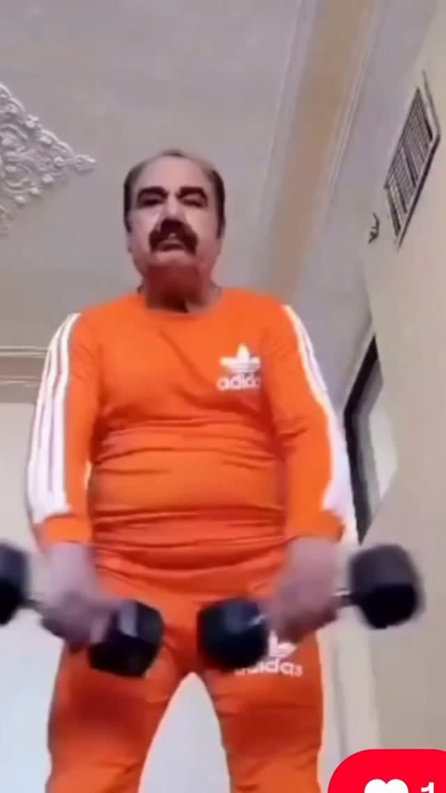  جدید ترین استوری اینستاگرام وحید عطار