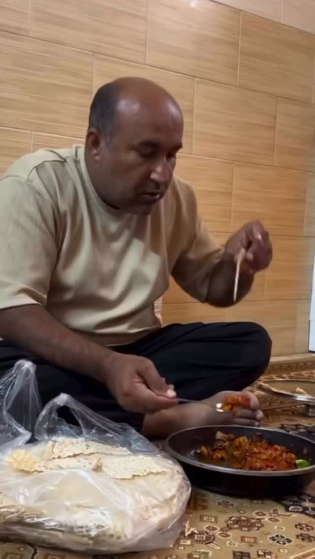  جدید ترین استوری اینستاگرام وحید عطار