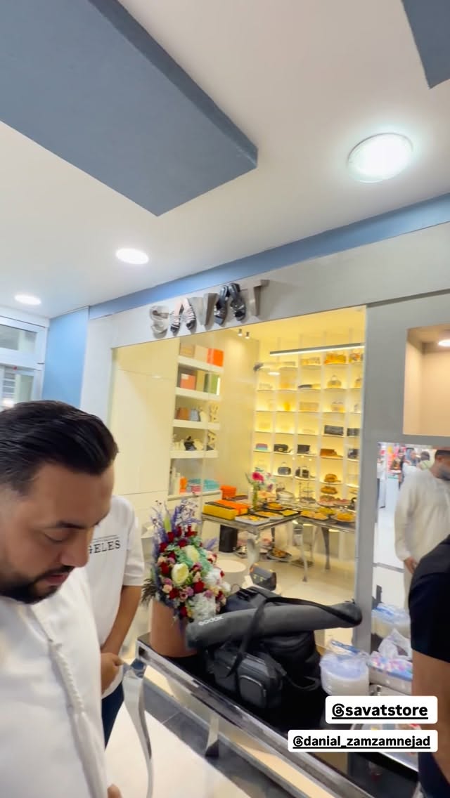  جدید ترین استوری اینستاگرام وحید عطار