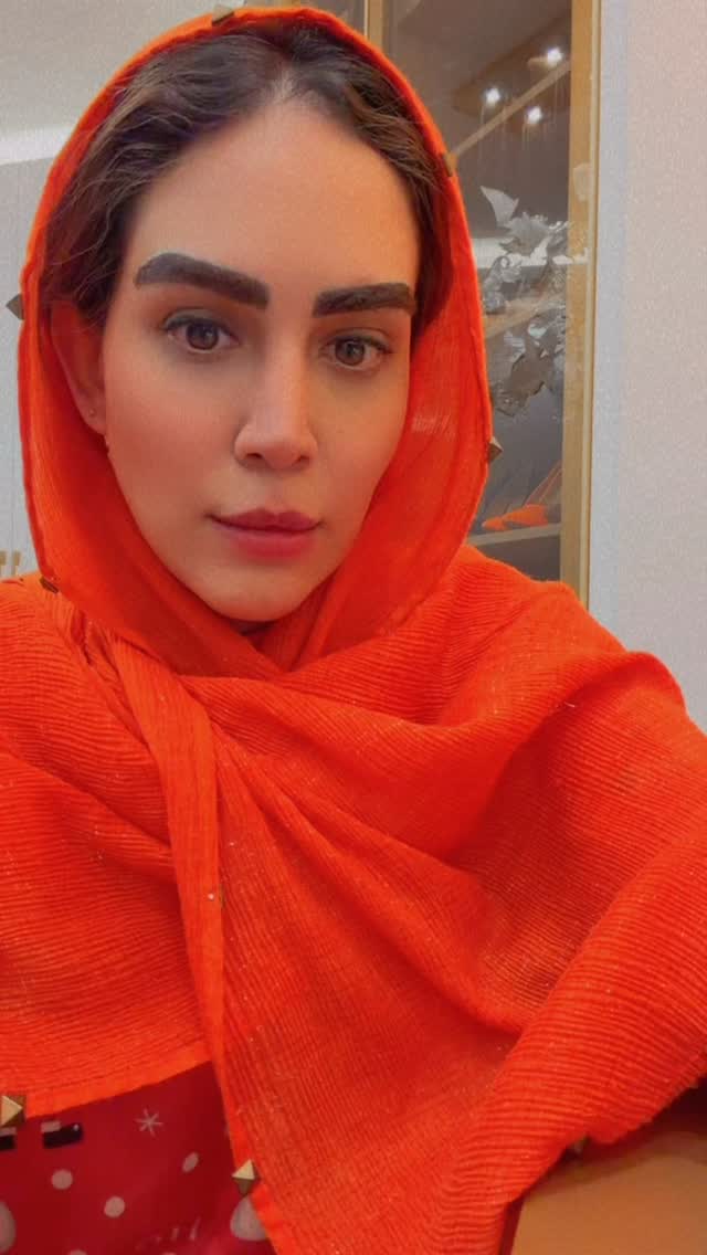  جدید ترین استوری اینستاگرام زهرا سادات یحیی زاده