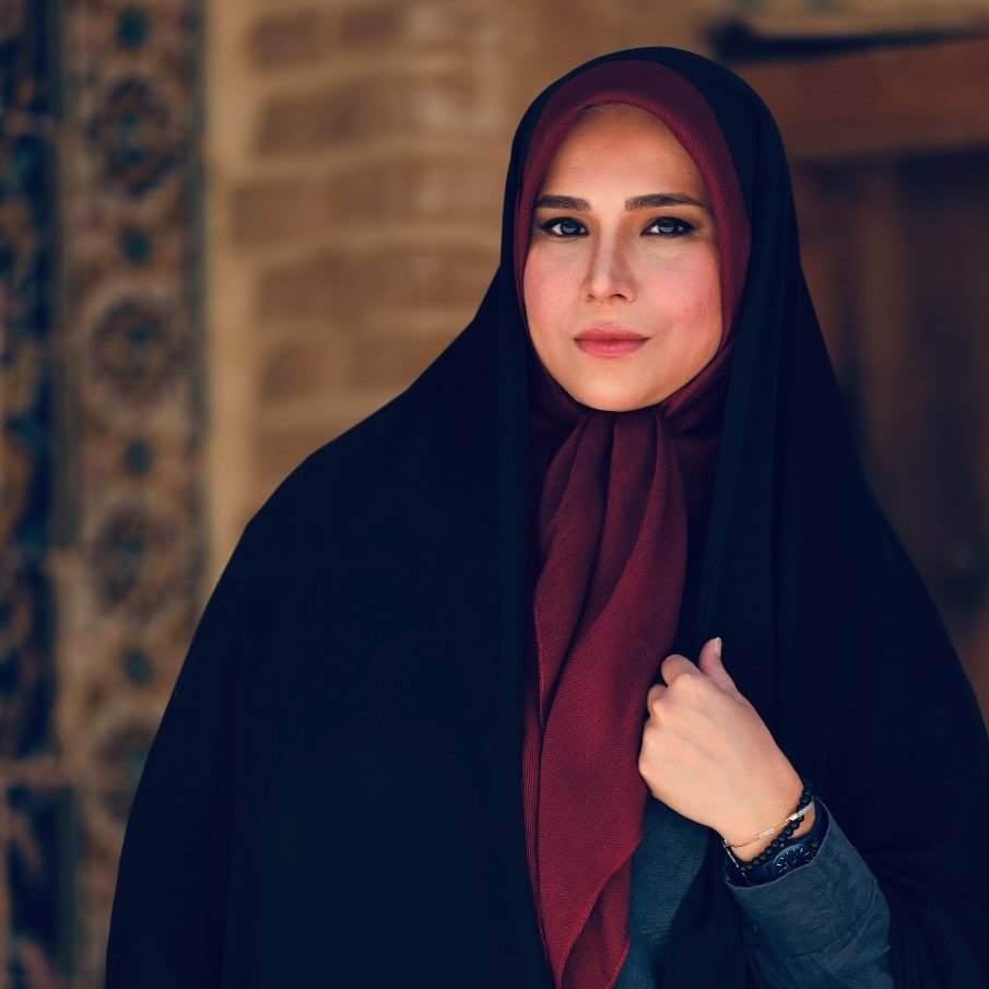  عکس پروفایل اینستاگرام زهرا چخماقى / zahra.chakhmaghi