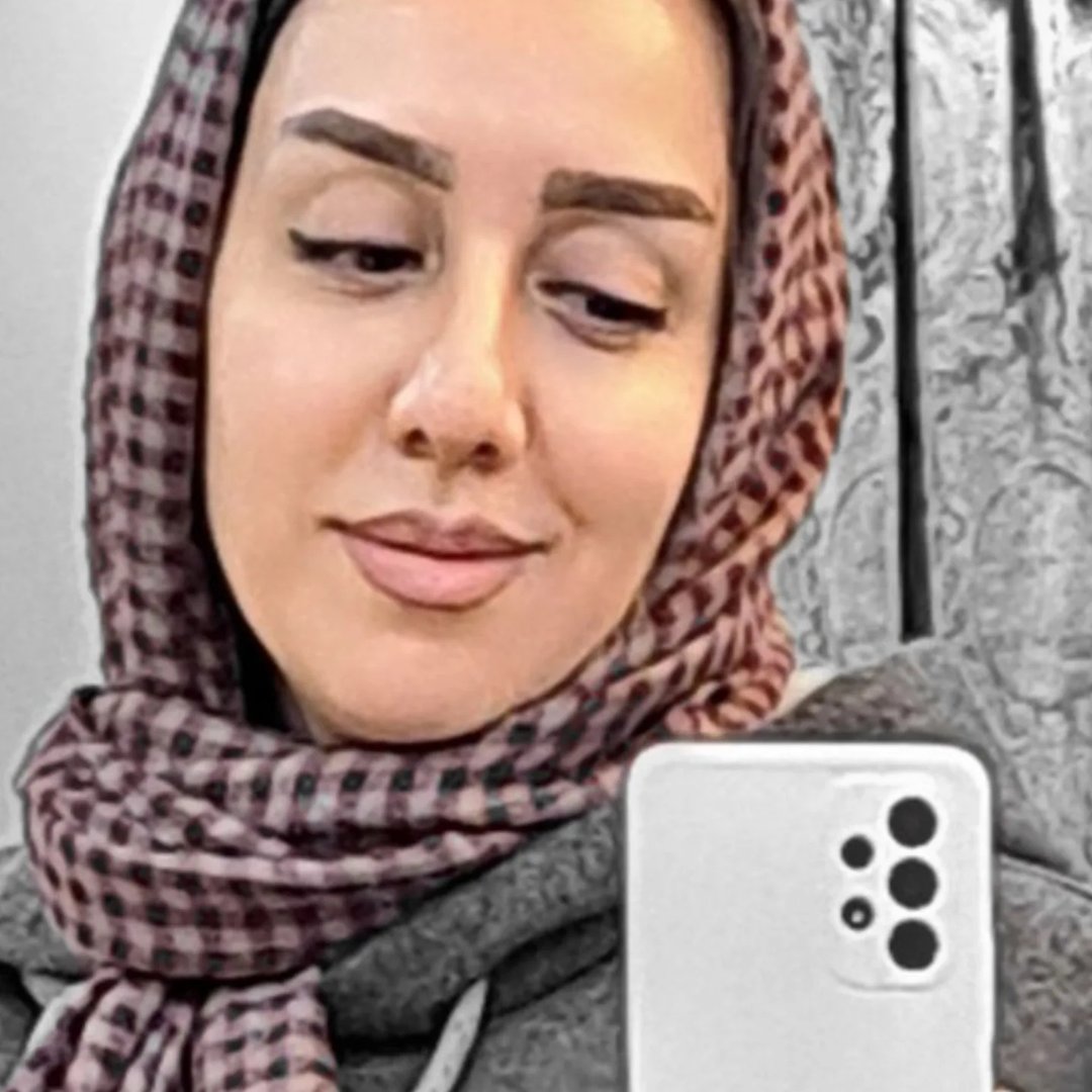  عکس پروفایل اینستاگرام زهرا نبئی / zahranabaei
