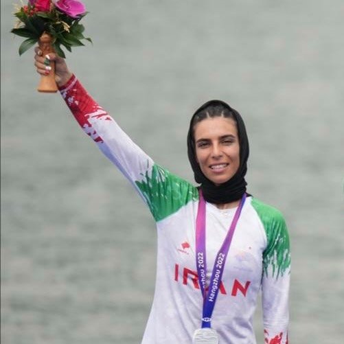  عکس پروفایل اینستاگرام زینب نوروزی / zeynab_nouroziiii