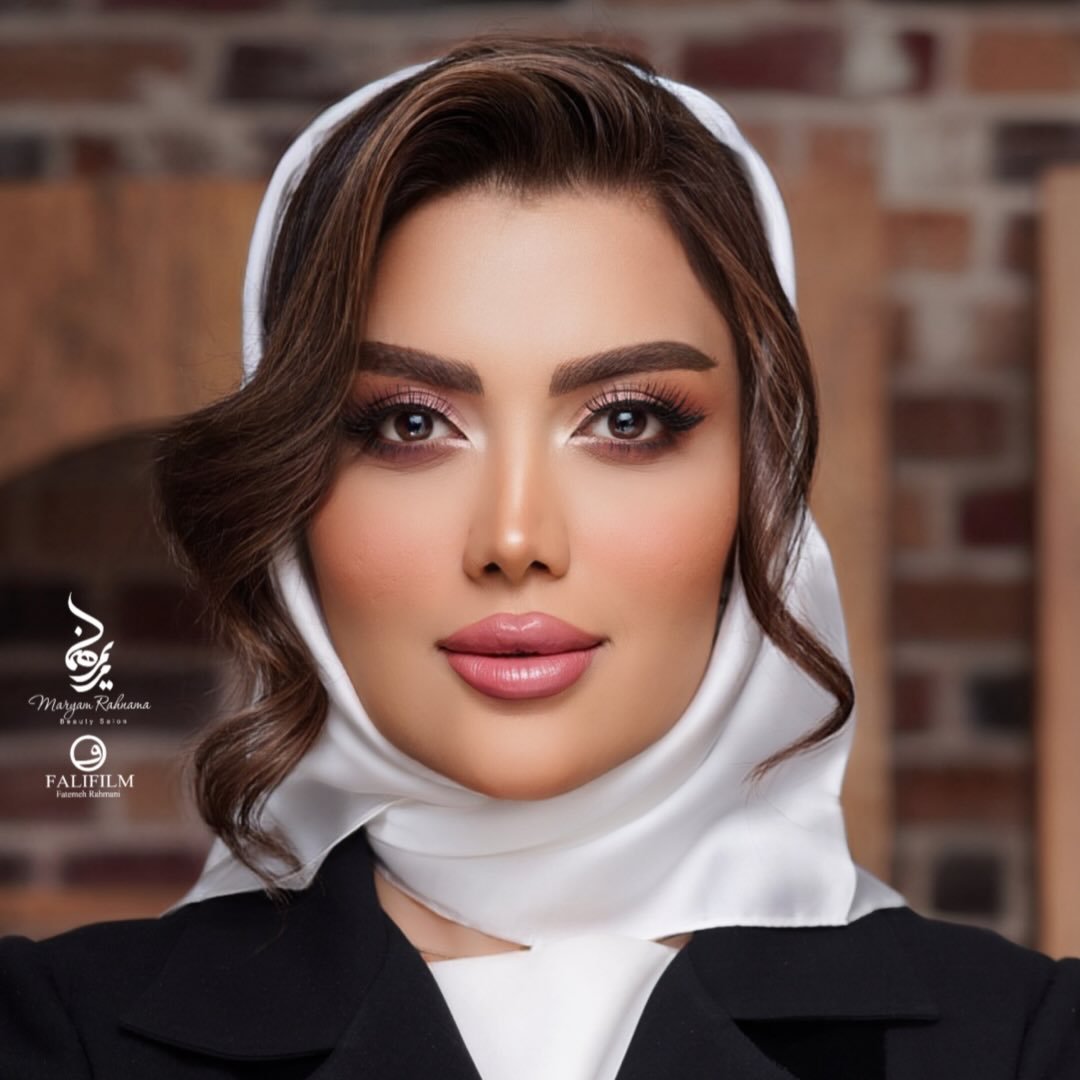  عکس پروفایل اینستاگرام ژاله درستکار / zhale.dorostkar