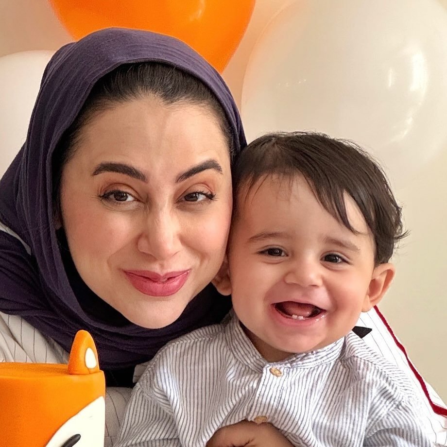  عکس پروفایل اینستاگرام زهرا زائری / zibaegram