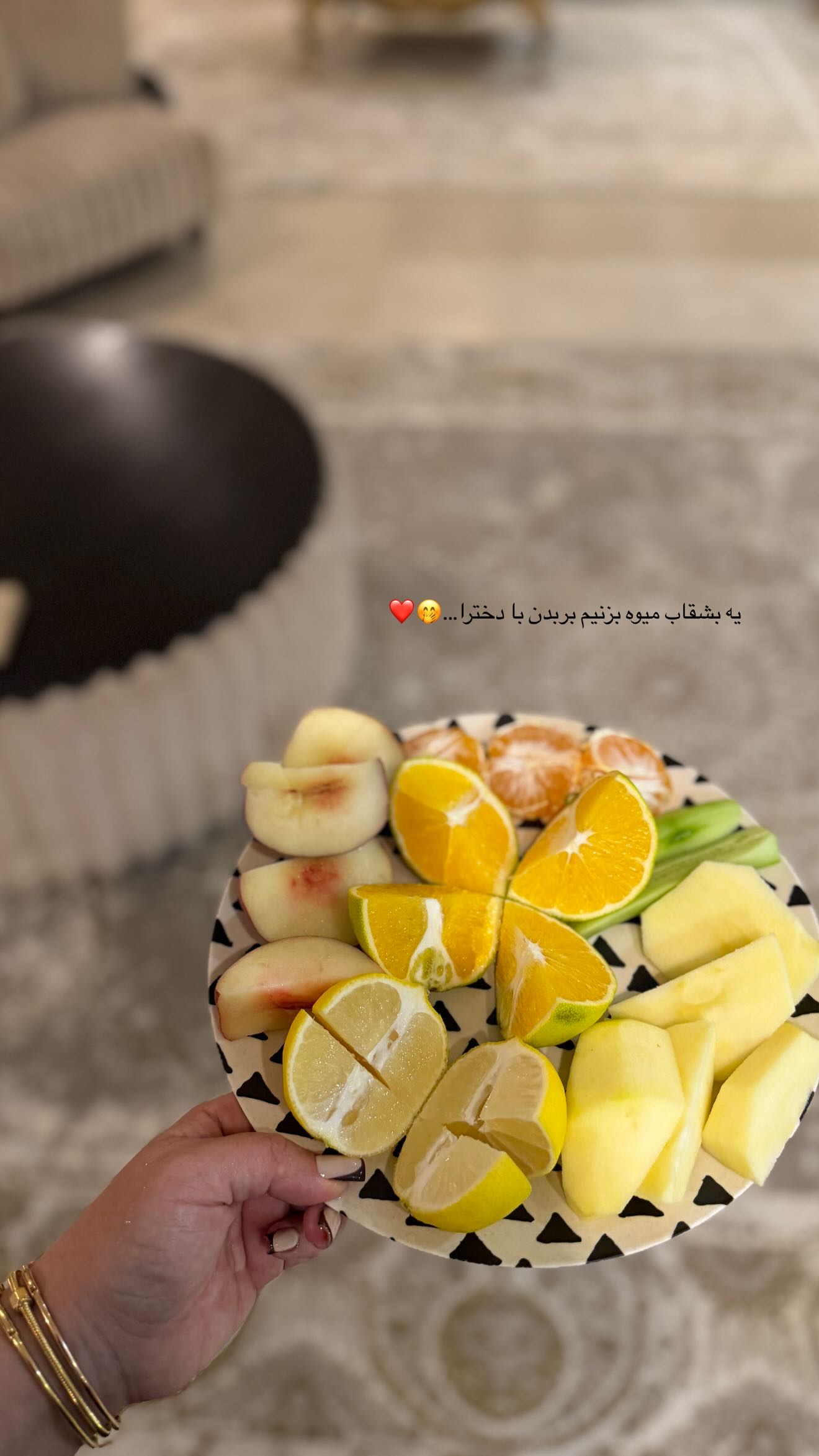  جدید ترین استوری اینستاگرام زهرا هرندی